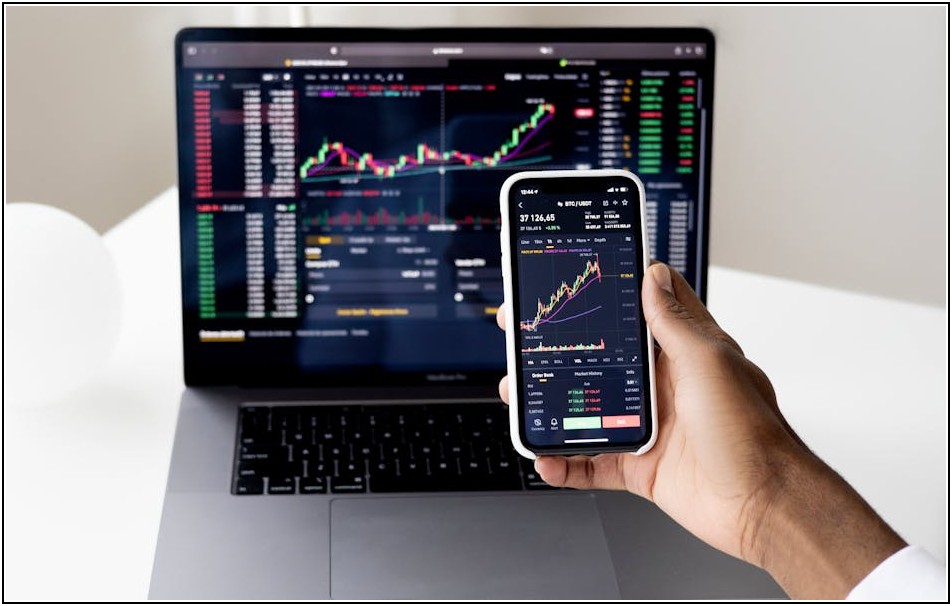 놓치면 아까운 국세 환급, 지금 바로 확인하세요!