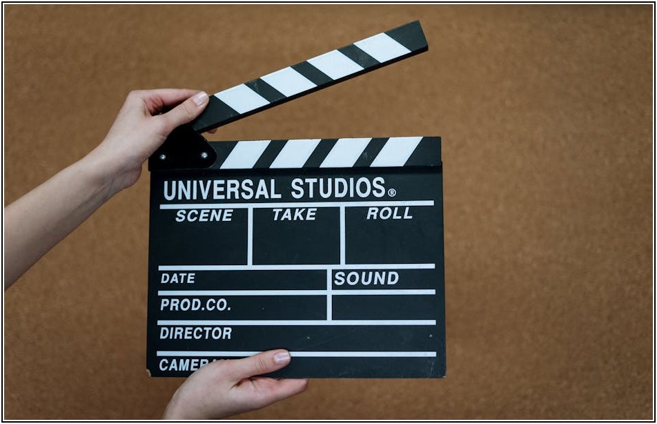 유튜브 쇼츠 대박 공식: 1분 안에 구독자 사로잡기