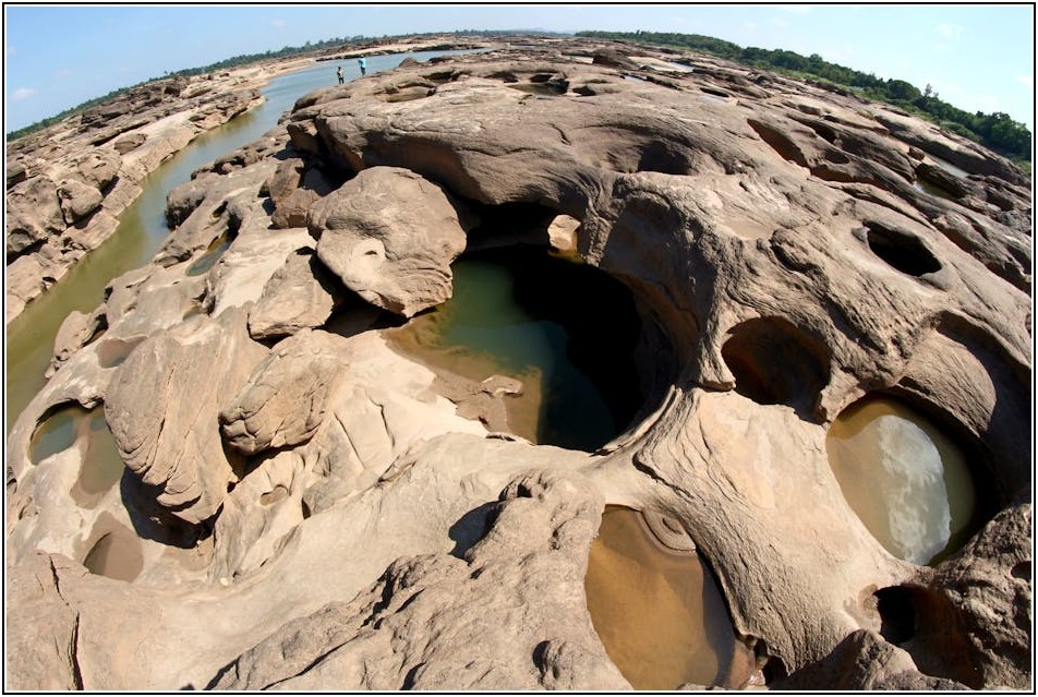 오프라인 대형 사진 인화, 직접 보고 결정하는 장점 파헤치기