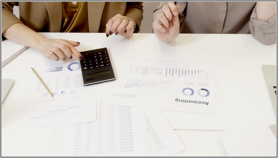 기업 성장의 비밀, 컨설팅으로 문제 해결과 혁신을 경험하세요