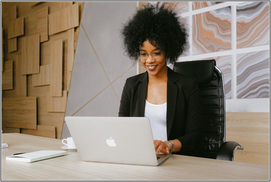 시선 사로잡는 SNS 콘텐츠, 사진 영상 글쓰기 전략