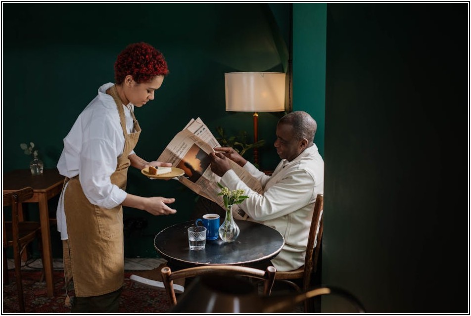 매장 동선 혁신! 식당 서빙 카트 활용법 공개